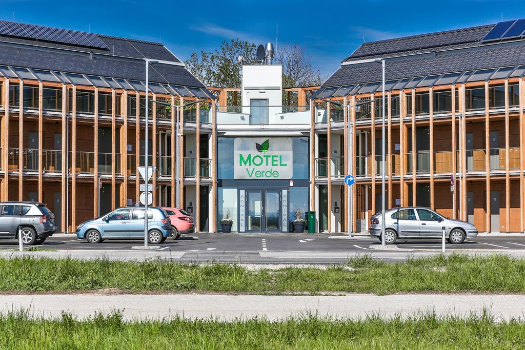 Motel Verde Schönau an der Triesting Dış mekan fotoğraf